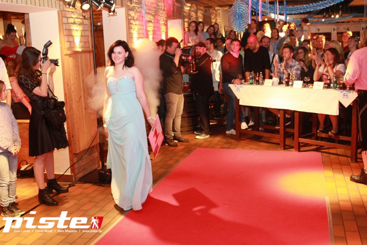 Oktoberfest mit Wahl zur Bierkönigin