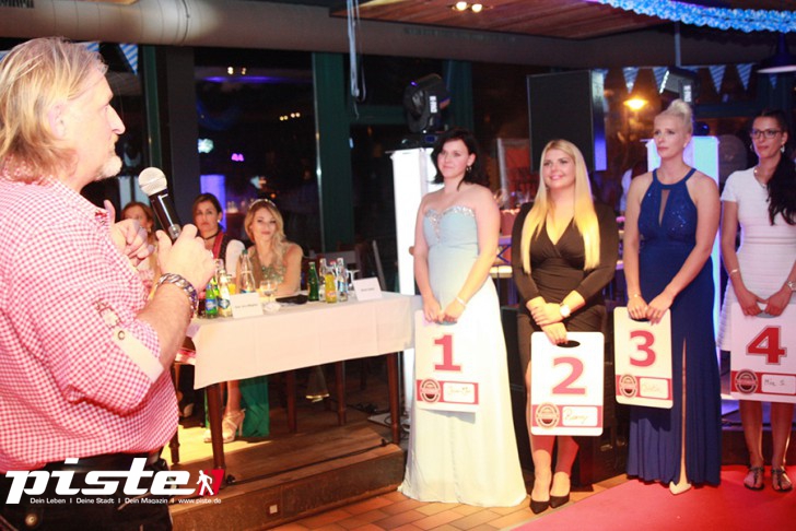 Oktoberfest mit Wahl zur Bierkönigin