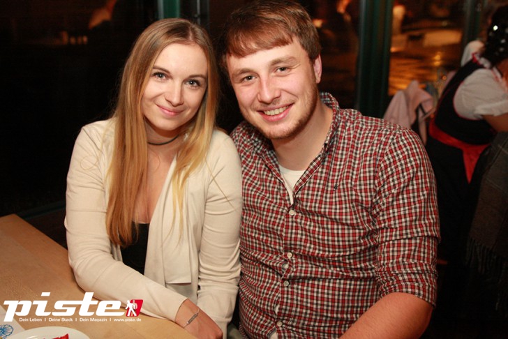 Oktoberfest mit Wahl zur Bierkönigin