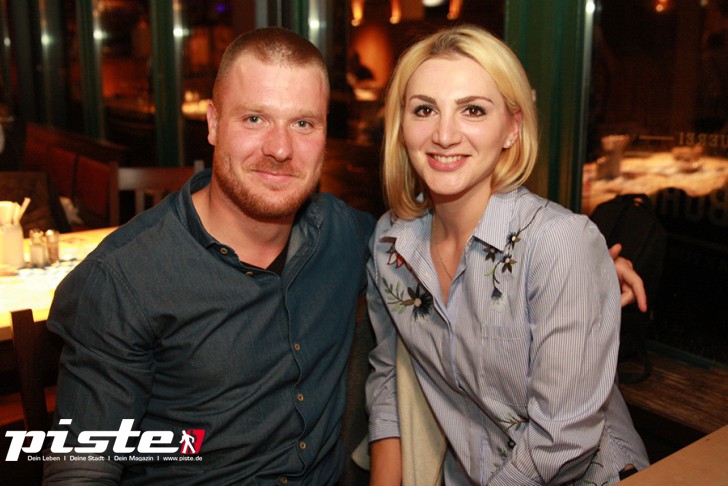 Oktoberfest mit Wahl zur Bierkönigin