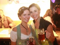 Oktoberfest mit Wahl zur Bierkönigin