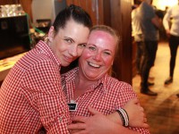 Oktoberfest mit Wahl zur Bierkönigin