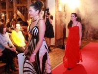 Oktoberfest mit Wahl zur Bierkönigin