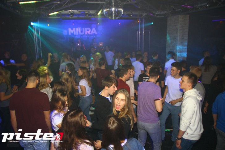 Vier Partys in einer Nacht