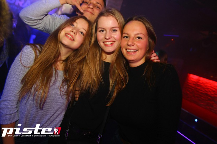 Vier Partys in einer Nacht