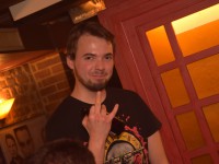 Karach-O-ke live