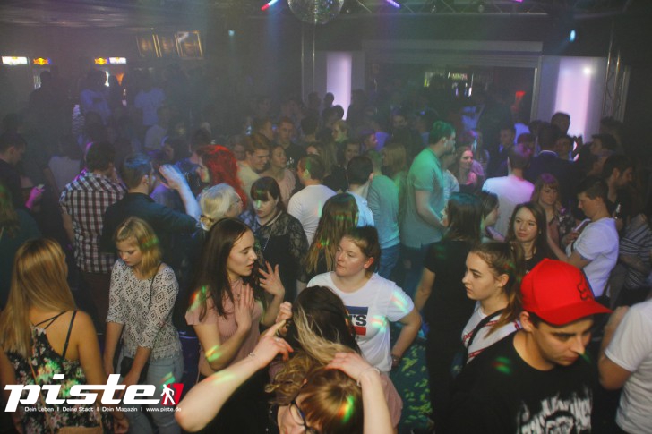 90s Party mit Alex Megane
