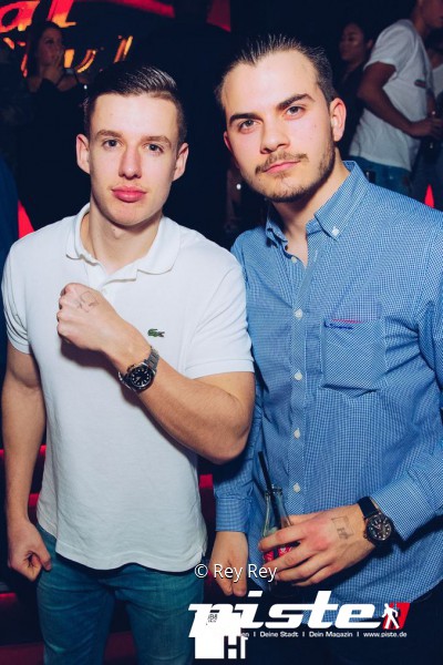ROYAL CLUB