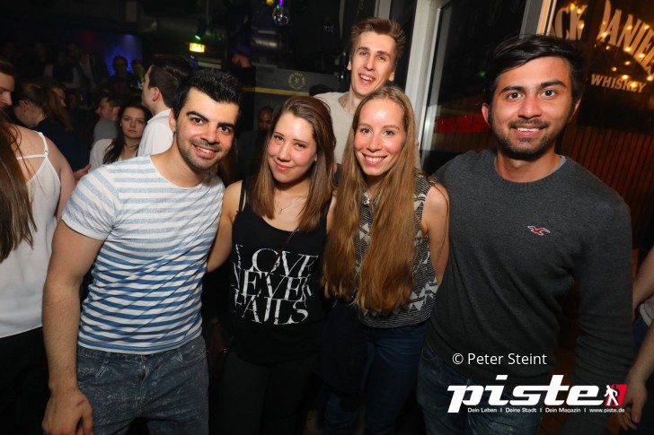 XXL SEMESTER OPENING PARTY