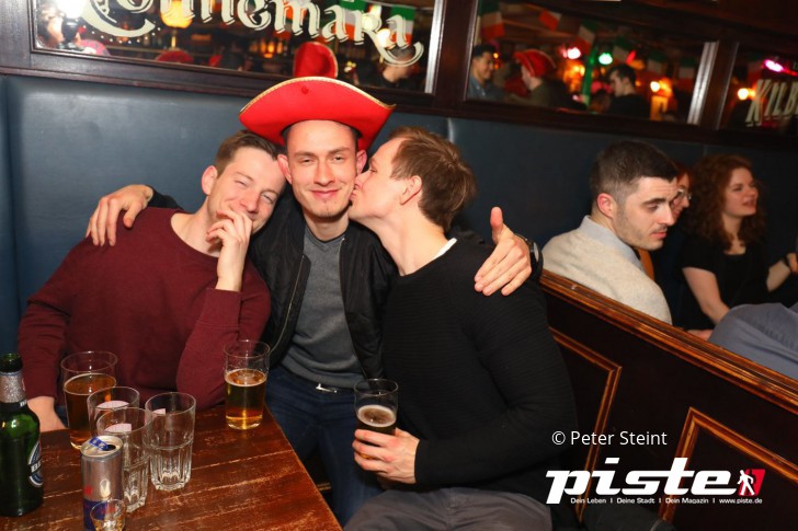 XXL SEMESTER OPENING PARTY