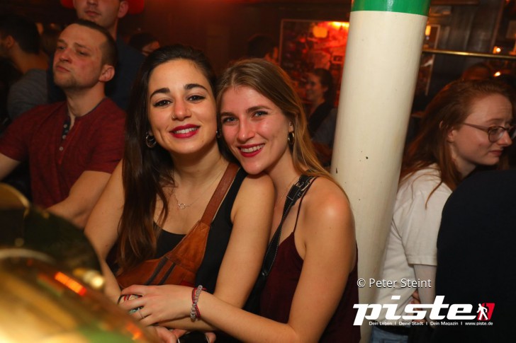 XXL SEMESTER OPENING PARTY