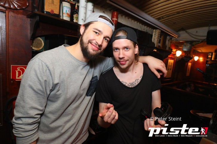 XXL SEMESTER OPENING PARTY