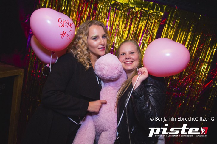 GLITZER GLITZER PARTY