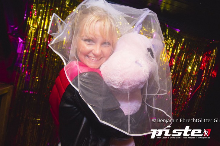 GLITZER GLITZER PARTY