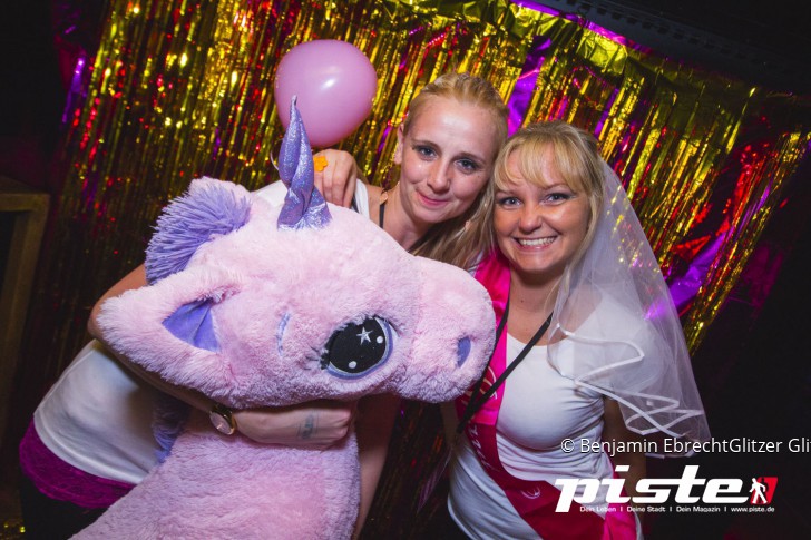 GLITZER GLITZER PARTY