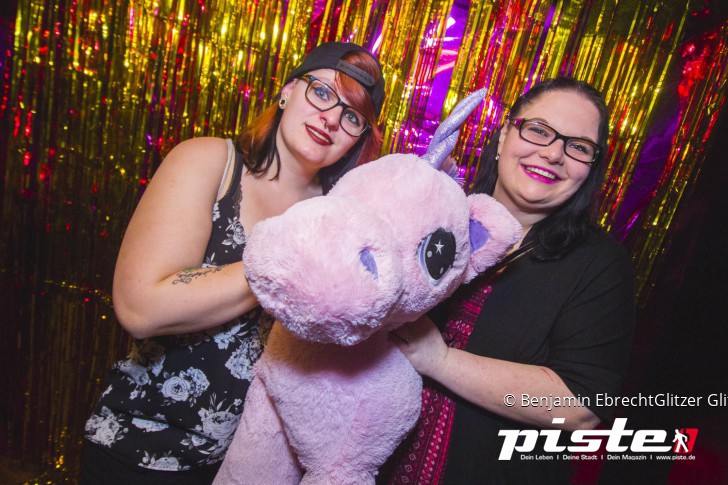 GLITZER GLITZER PARTY