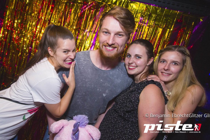 GLITZER GLITZER PARTY