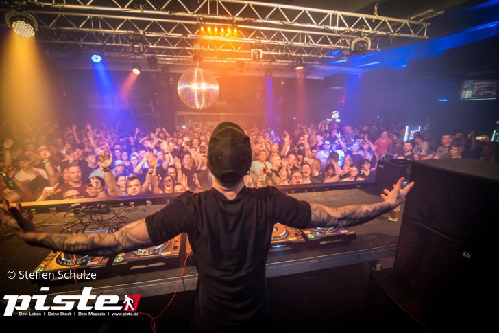 Headhunterz