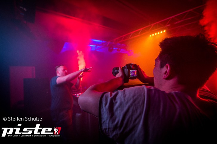 Headhunterz