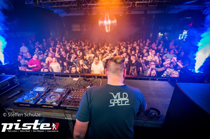 Headhunterz