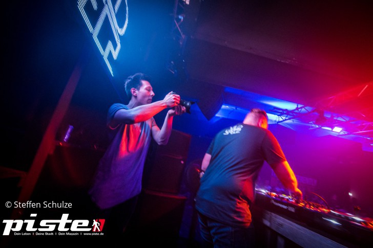 Headhunterz
