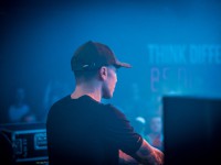 Headhunterz
