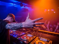 Headhunterz