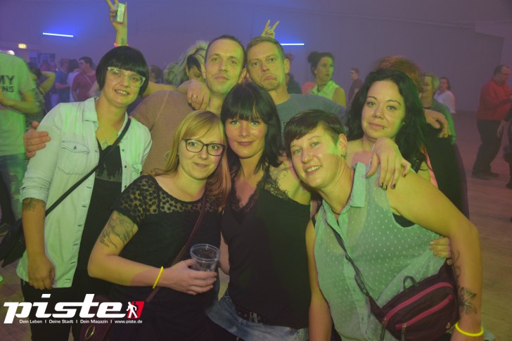 VENGA VENGA - Die 90er & 2000er Party
