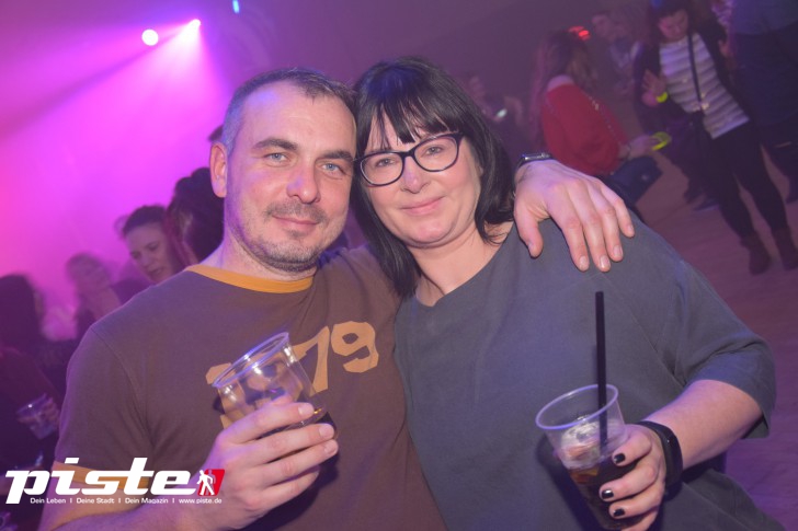 VENGA VENGA - Die 90er & 2000er Party