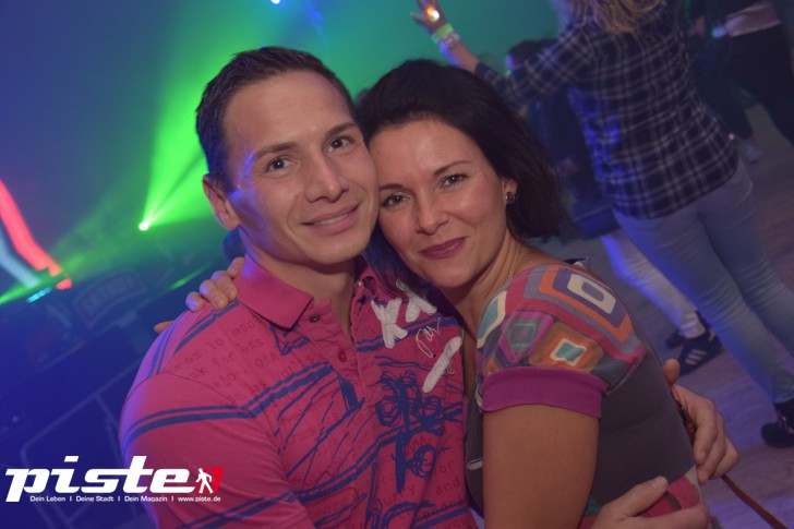 VENGA VENGA - Die 90er & 2000er Party
