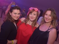 VENGA VENGA - Die 90er & 2000er Party