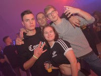 VENGA VENGA - Die 90er & 2000er Party
