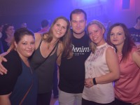 VENGA VENGA - Die 90er & 2000er Party