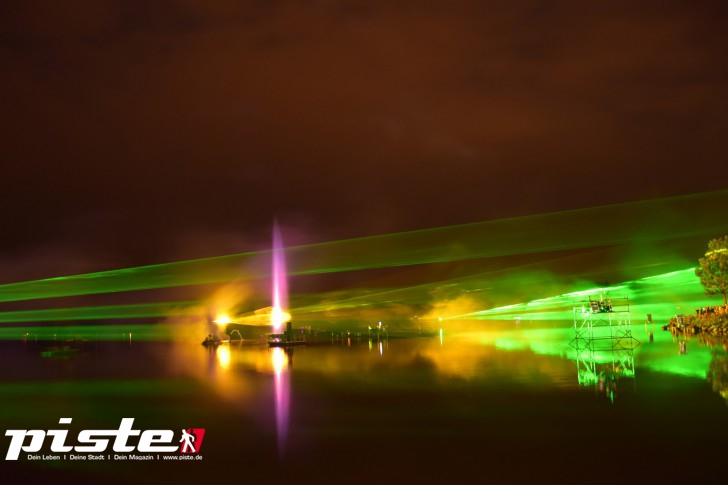 Fontänen in Flammen