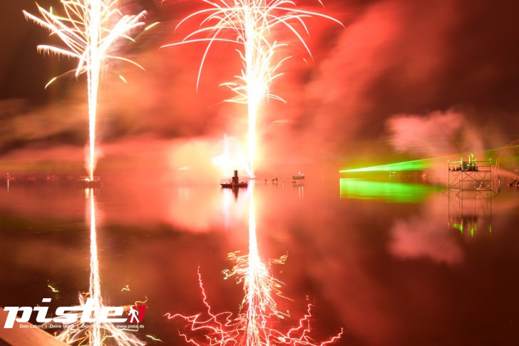 Fontänen in Flammen