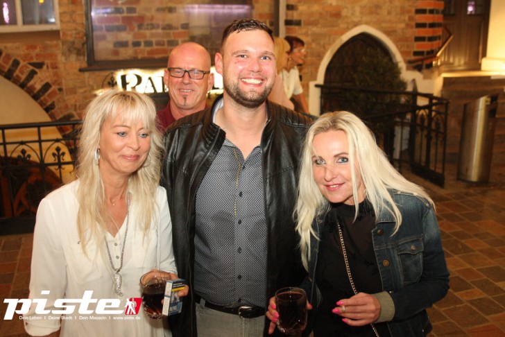 Ü40 Party
