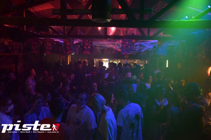 Halloween Queer Night