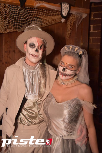 Halloween Queer Night