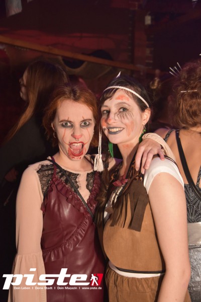 Halloween Queer Night