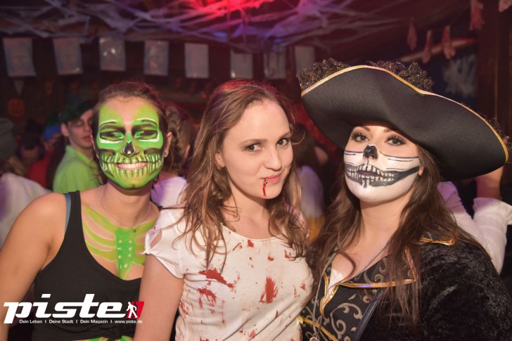 Halloween Queer Night