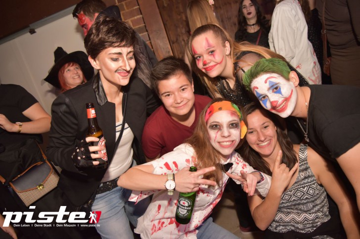 Halloween Queer Night