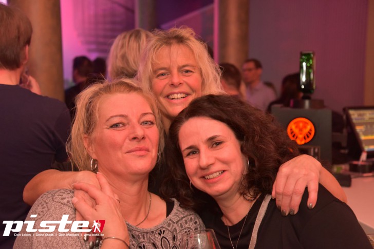 Ü30 Party