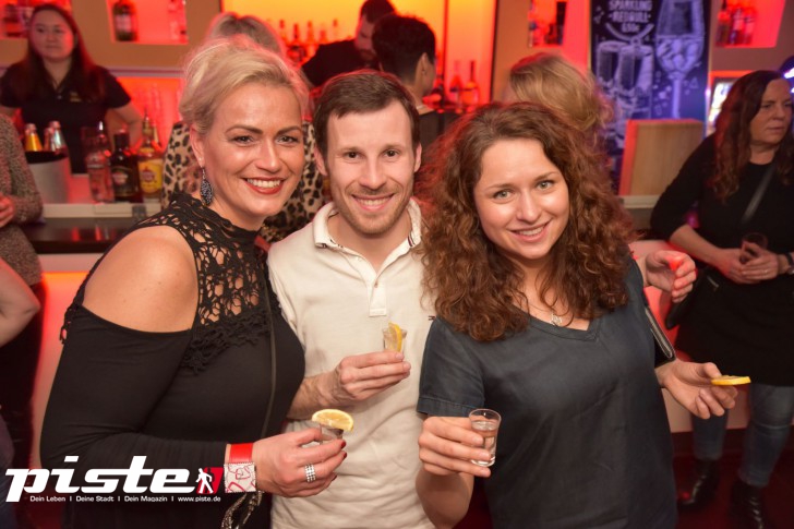 Ü30 Party