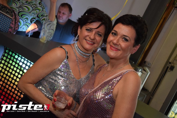 Schrille Schlagerparty