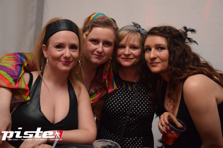 Schrille Schlagerparty