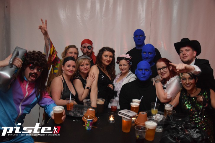 Schrille Schlagerparty