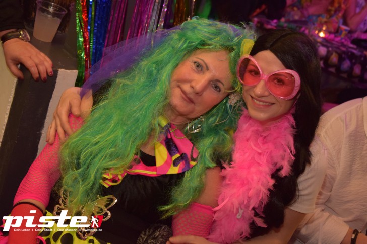 Schrille Schlagerparty