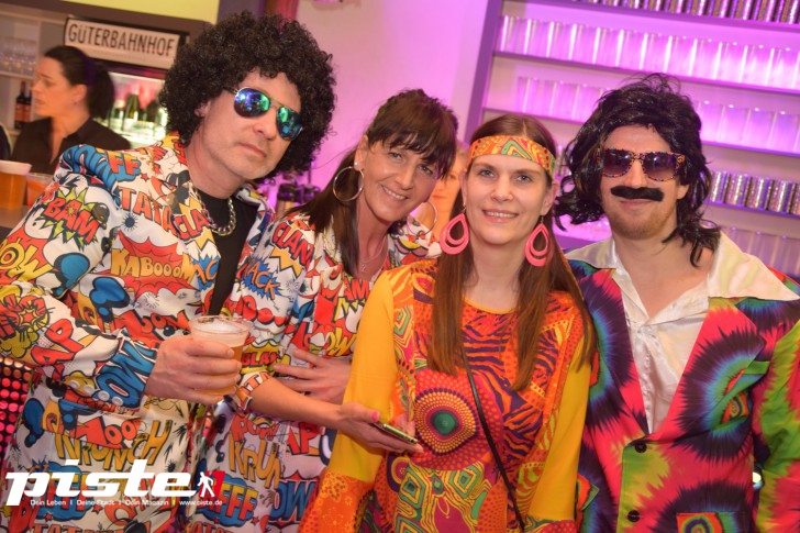 Schrille Schlagerparty