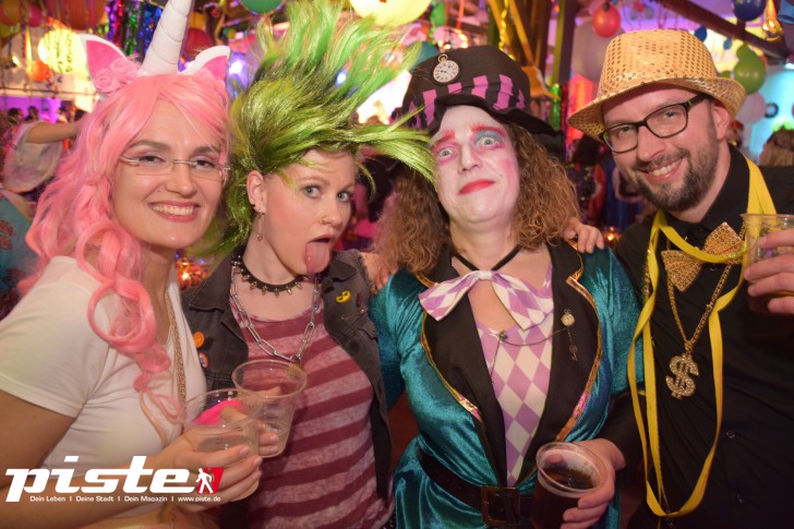 Schrille Schlagerparty
