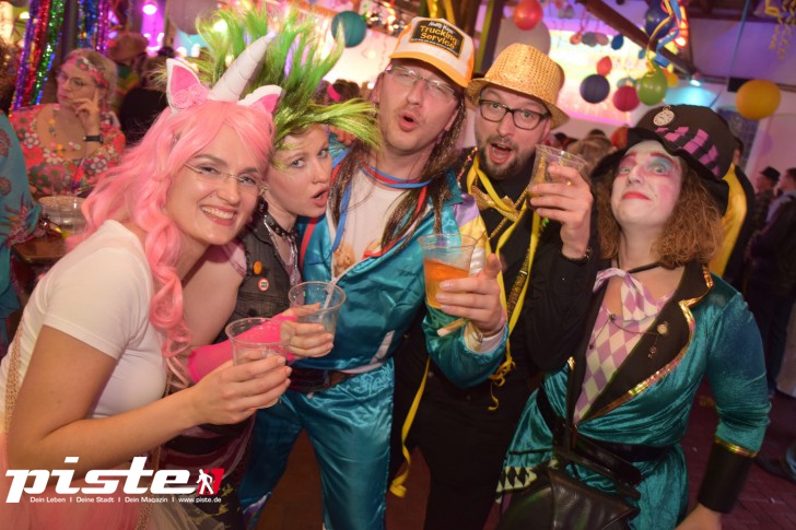 Schrille Schlagerparty